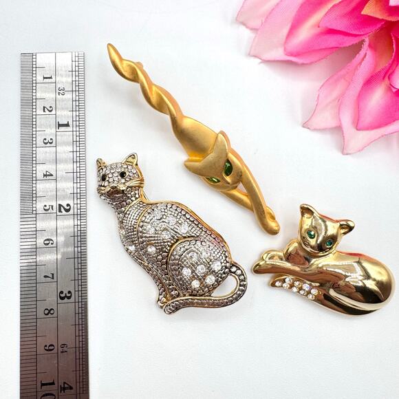 Cat Pin Brooch Lot Set Of Three AJC Twisted Tail Green Eyes Mixed Metal Matte - Picture 9 of 12